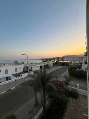 Sea view cliff top apartment